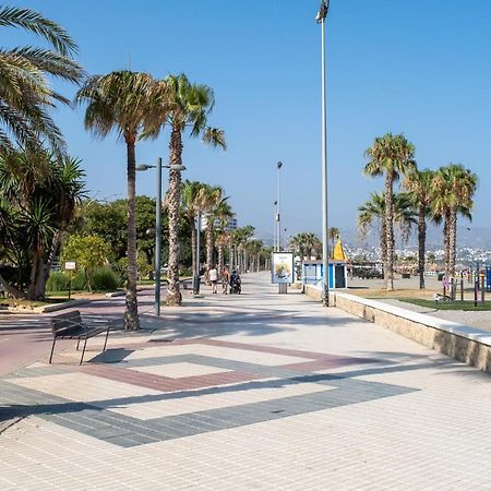 Apartamento Nuria Torre Del Mar Exteriör bild