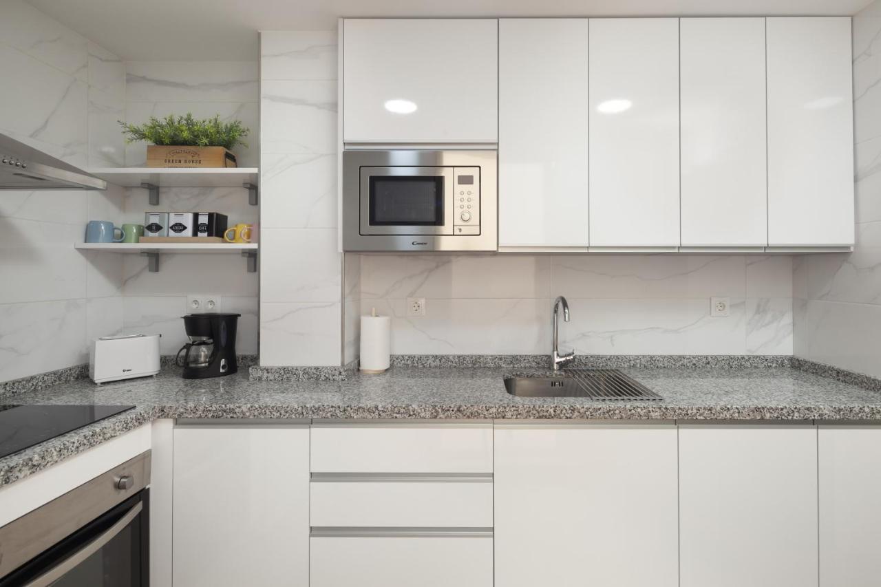 Apartamento Nuria Torre Del Mar Exteriör bild