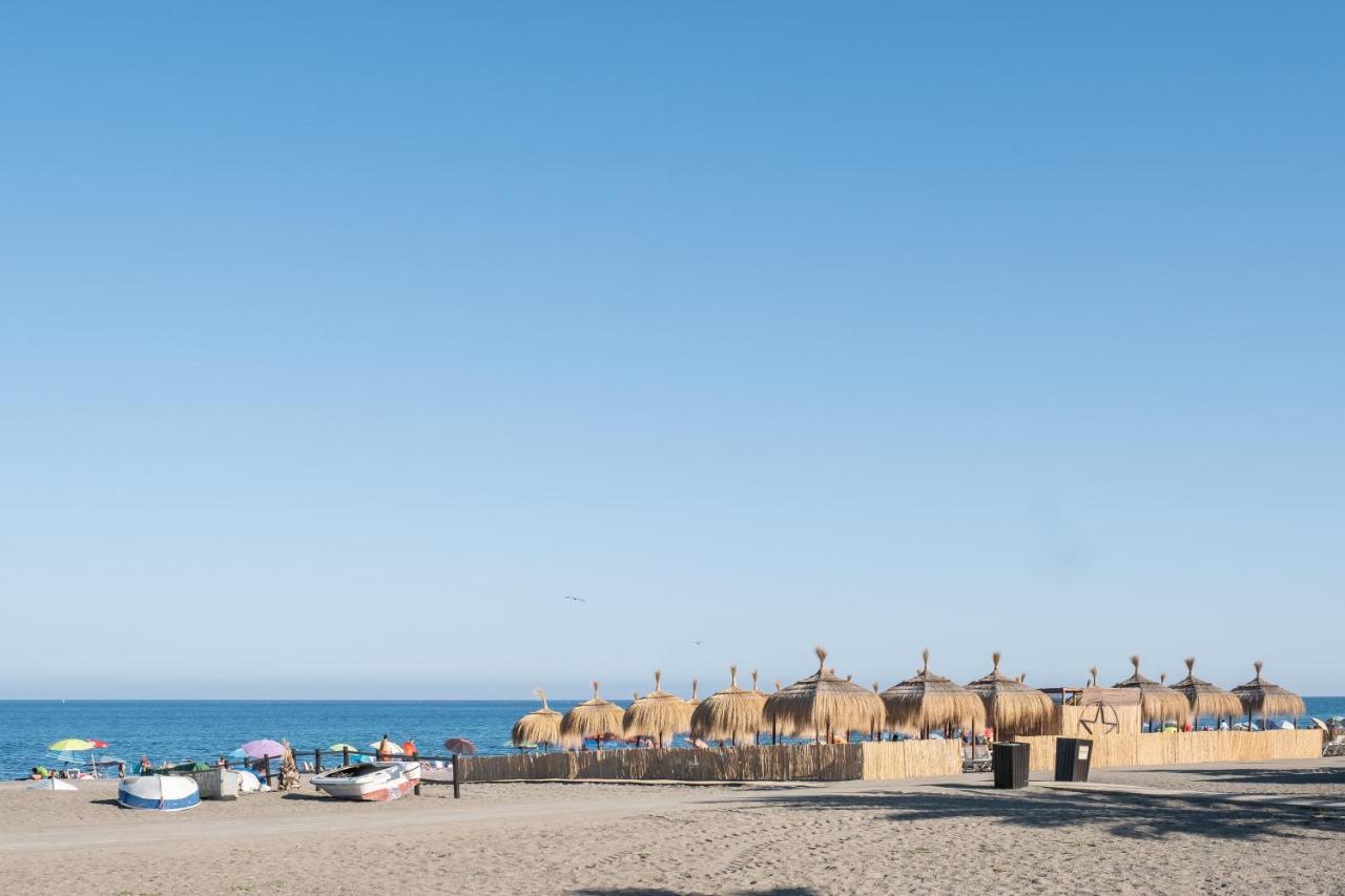 Apartamento Nuria Torre Del Mar Exteriör bild